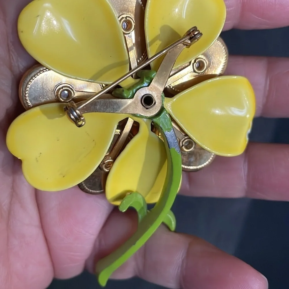 Vintage Yellow enamel and rhinestone Flower Brooch